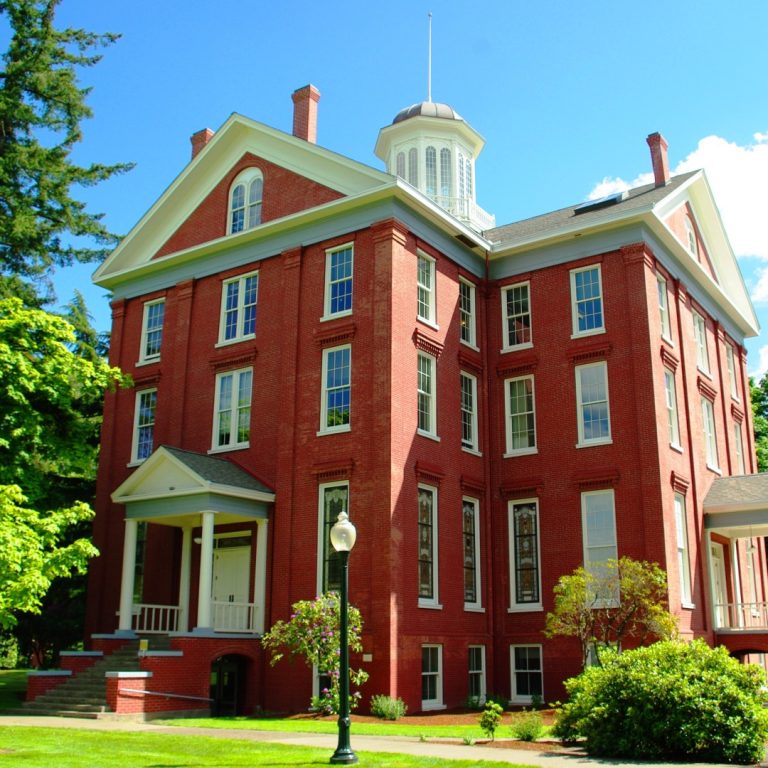 Willamette University welcomed its first medical students to its Salem campus