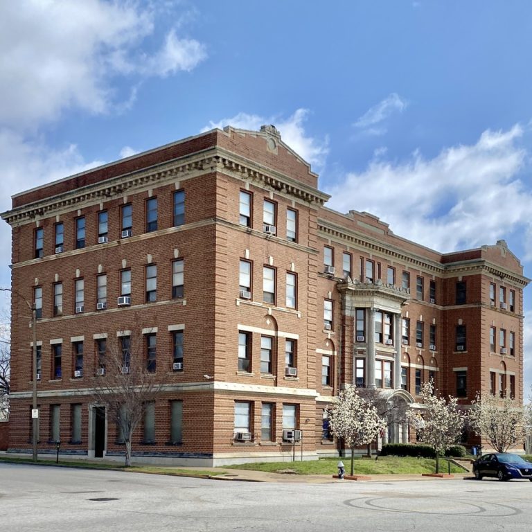 St Louis Skin and Cancer Hospital was founded