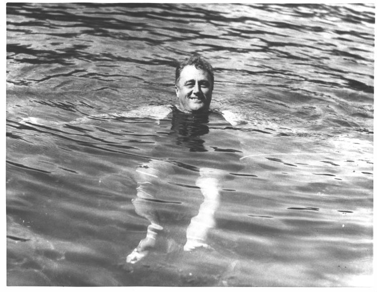 Franklin D Roosevelt organized the Georgia Warm Springs Foundation for polio sufferers