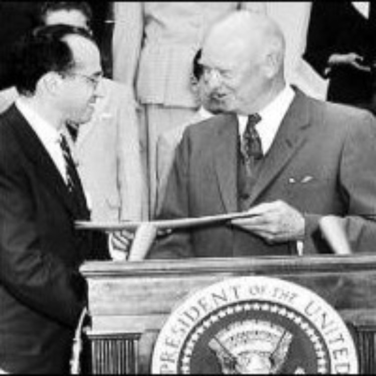 Dr. Jonas Salk received gold medal from President Dwight Eisenhower, designating him “a benefactor of mankind”