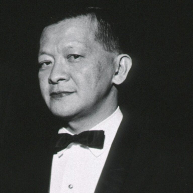 Joe Hin Tjio recognized the normal number of human chromosomes