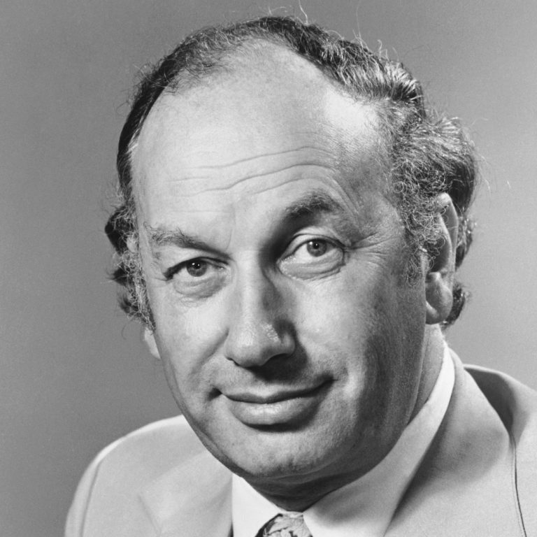 John Vane was awarded the Nobel Prize in Physiology or Medicine