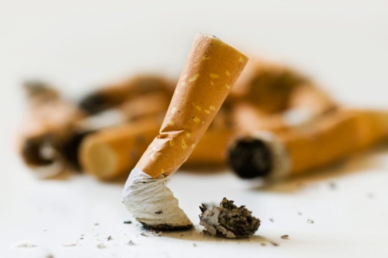 The prevalence of U.S. adult smoking declined to 24.1 percent in 1998