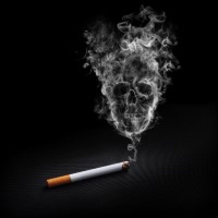 Forecasting the effects of smoking prevalence scenarios on years of life lost and life expectancy