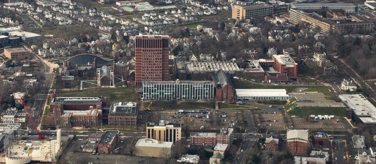 Yale Science Building opened it doors