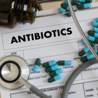 Antibiotics do not cut death risk in hospitalized patients with viral respiratory illnesses