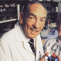 George Hitchings and Gertrude Elion synthesized 6-mercaptopurine to combat childhood leukemia