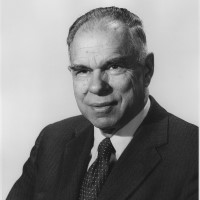 The Priestley Medal was awarded to Glenn Seaborg