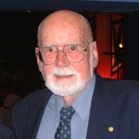 E Donnall Thomas, recipient of the 1990 Nobel Prize for his pioneering work in bone marrow transplantation, was born in Mart, Texas