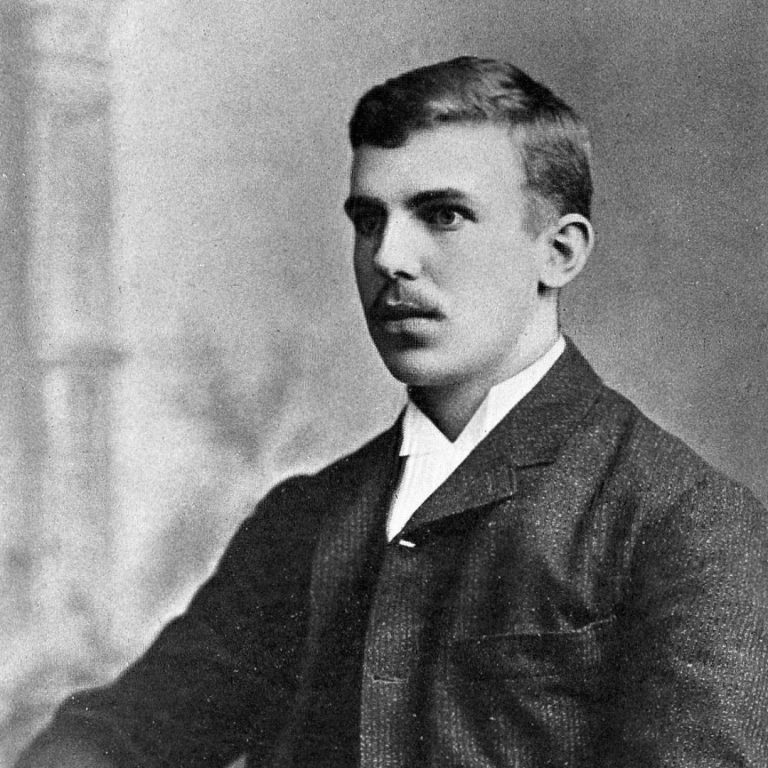 McGill’s Ernest Rutherford awarded Nobel Prize in Chemistry for discovering the concept of the atomic half-life and the element radon