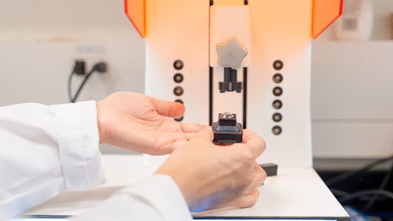 University of Waterloo Announce 3D-printed Custom contact lenses in just 20 minutes